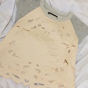 Shirt w/ embroidery🌸🌼